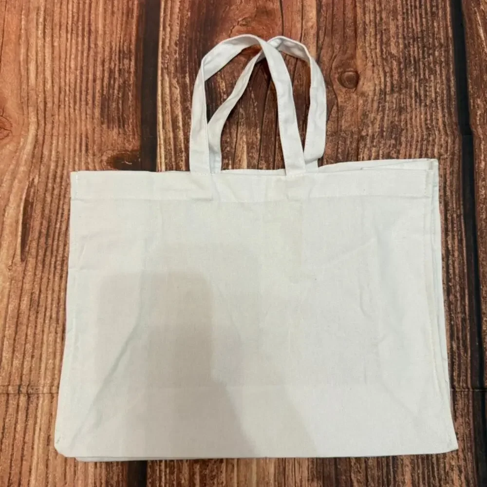 Gucci Tote Bag Womens Medium White Silver Logo Print Reusable Shopper